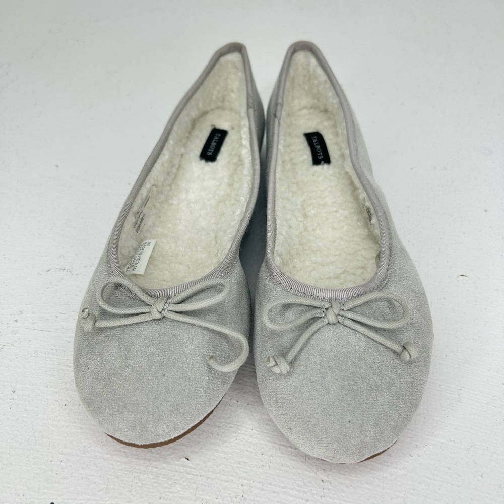 Talbots Blakely Cozy‎ Sueded Fabric Ballet Slippers Size 9 Gray Sherpa Lined - Picture 2 of 13